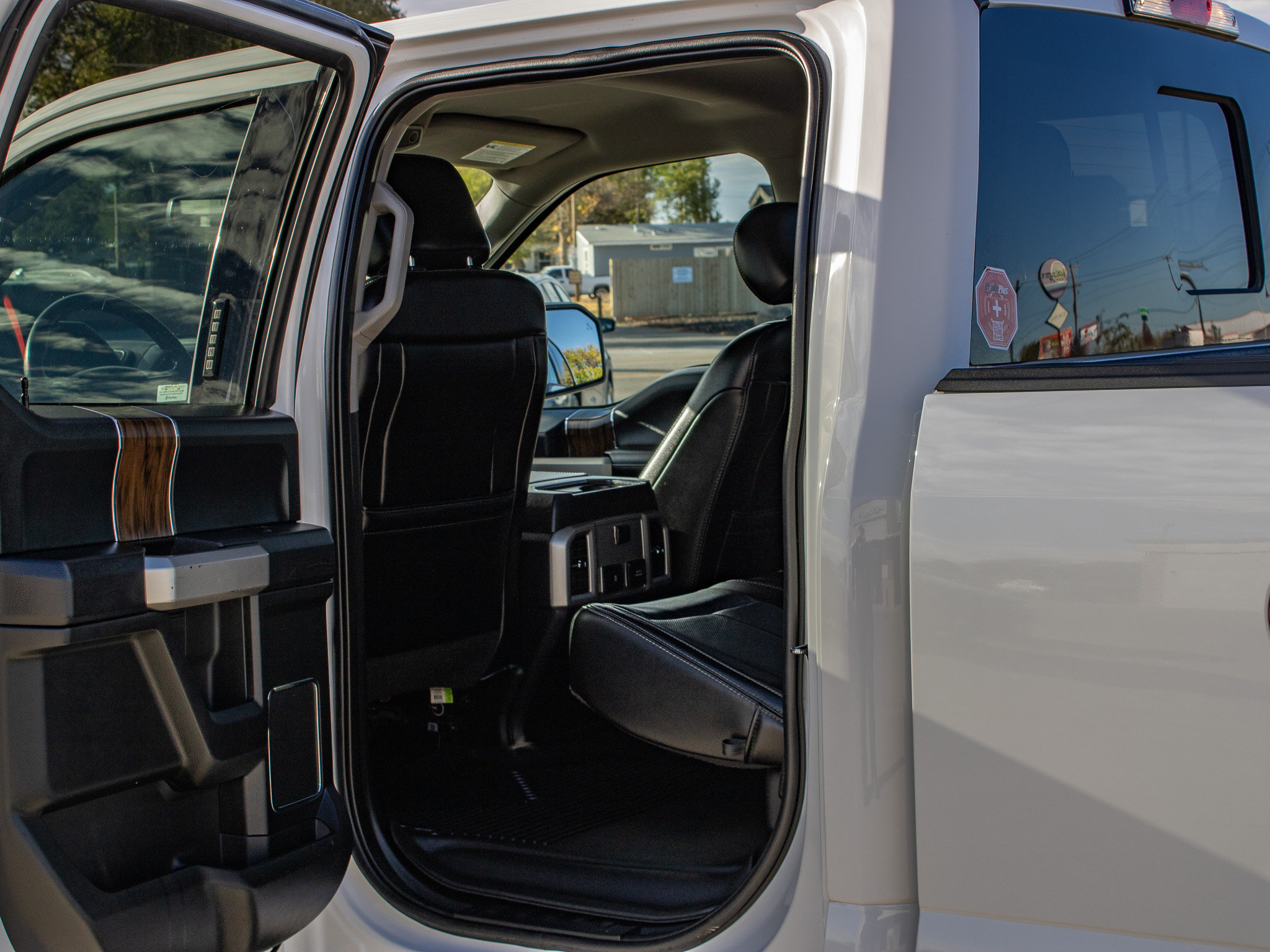 Used 2020 Ford F150 Lariat AWD/4WD image 13