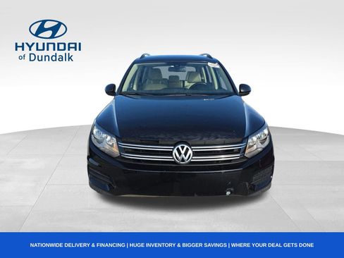 Used 2016 Volkswagen Tiguan S image 3