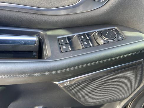 Certified 2025 Ford Expedition Tremor AWD/4WD image 17