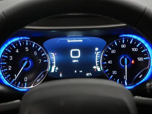 New 2026 Chrysler Pacifica Select image 22