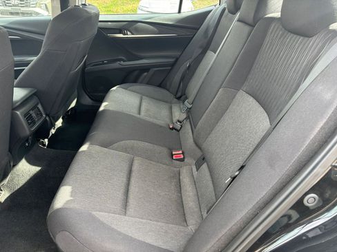 Used 2025 Toyota Camry LE image 24