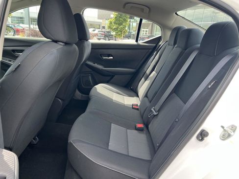 Used 2022 Nissan Sentra SV FWD image 26