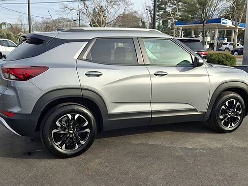 Certified 2023 Chevrolet TrailBlazer LT image 3