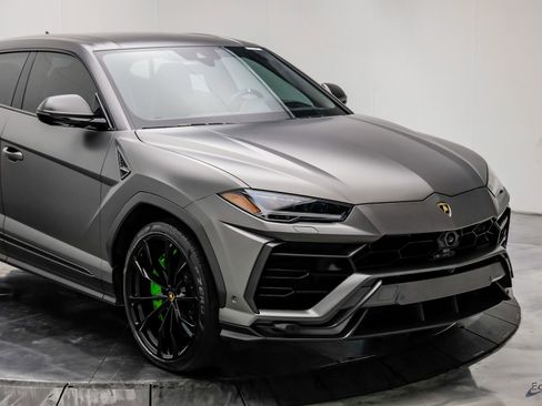 Used 2022 Lamborghini Urus image 30