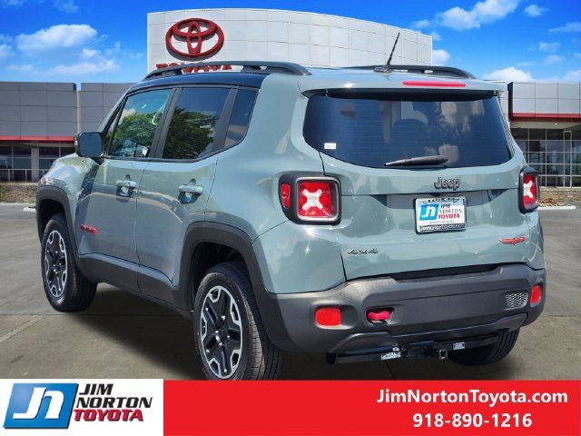 Used 2016 Jeep Renegade Trailhawk AWD/4WD image 7