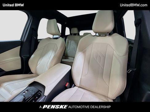 Used 2025 BMW X3 xDrive30 w/ Convenience Package AWD/4WD image 5