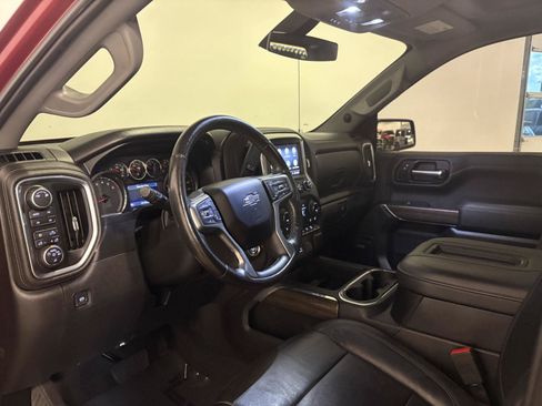 Used 2019 Chevrolet Silverado 1500 LT Trail Boss AWD/4WD image 20