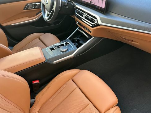 Used 2023 BMW 330i Sedan w/ Premium Package RWD image 14