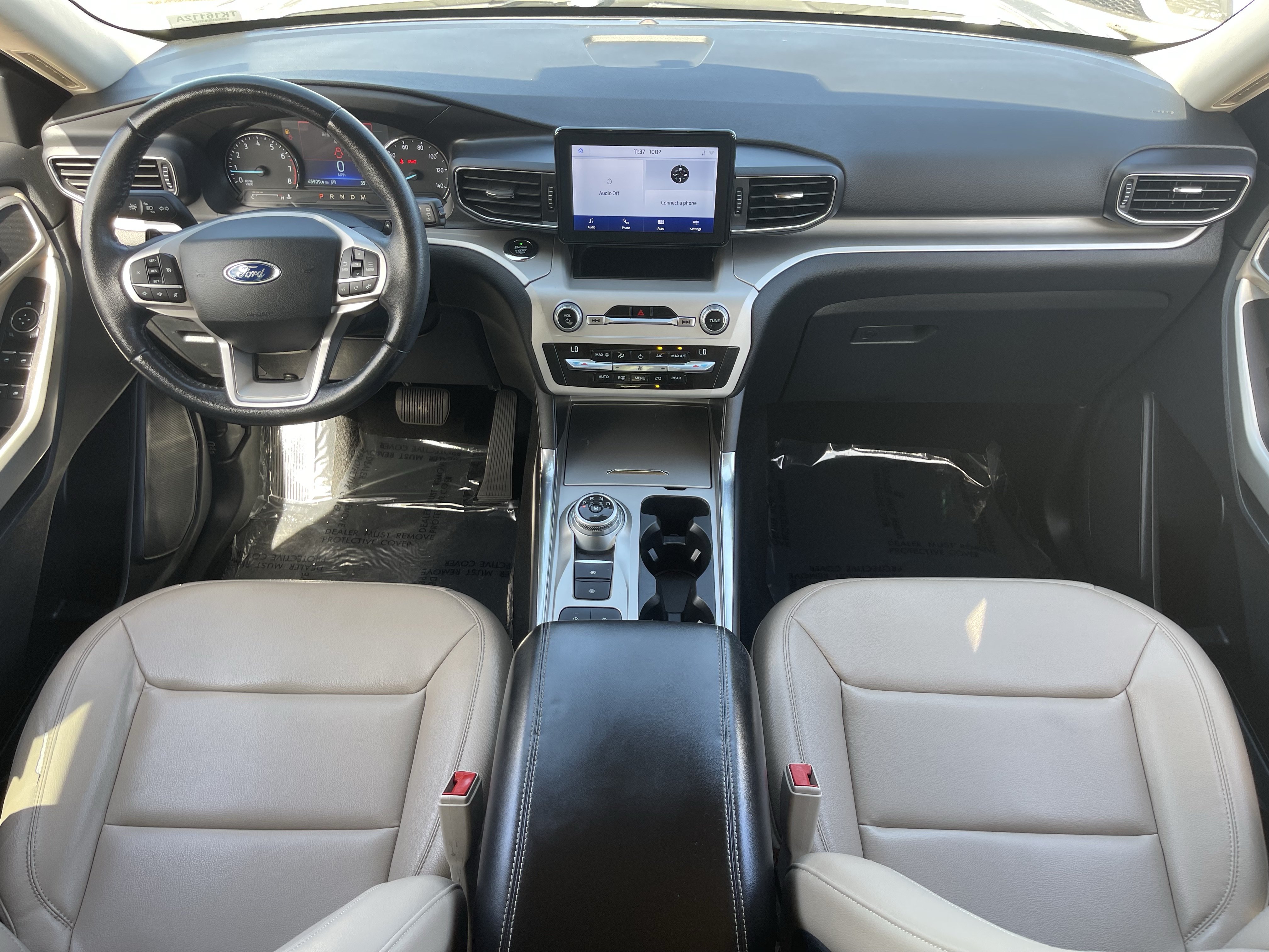 Used 2020 Ford Explorer XLT w/ Equipment Group 202A RWD image 13