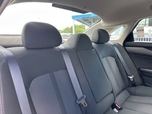 Used 2023 Kia K5 LXS image 15