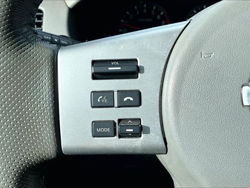 Used 2017 Nissan Frontier SV w/ SV Value Truck Package image 21