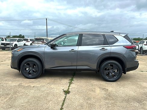 New 2026 Nissan Rogue SV image 5