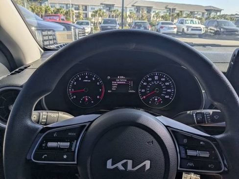 Used 2024 Kia Forte LXS FWD image 25