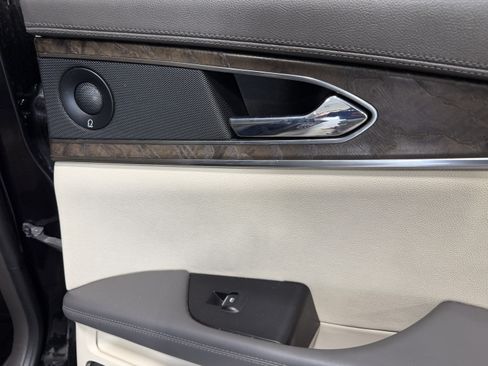 Used 2019 Lincoln Nautilus Reserve FWD image 33