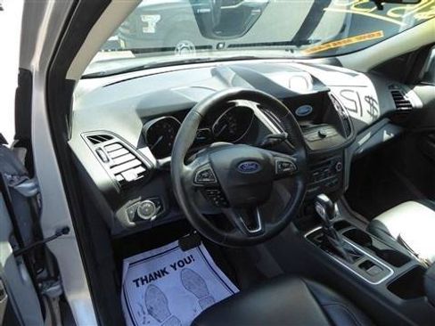 Used 2019 Ford Escape SEL FWD image 12