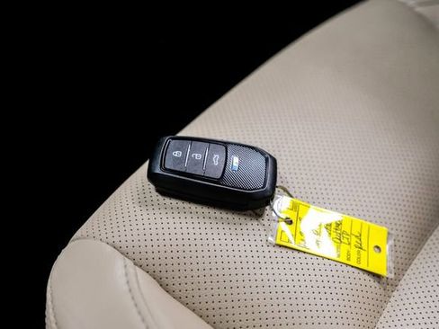 Used 2017 Subaru Outback 2.5i Limited image 54