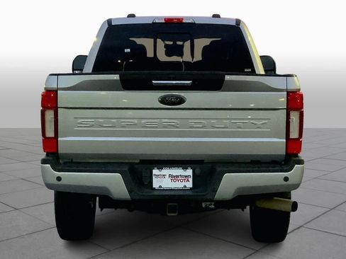 Used 2020 Ford F250 Lariat image 4