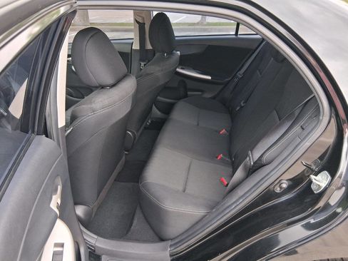 Used 2013 Toyota Corolla S image 14