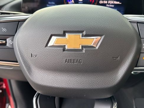 Certified 2024 Chevrolet Traverse LT image 13