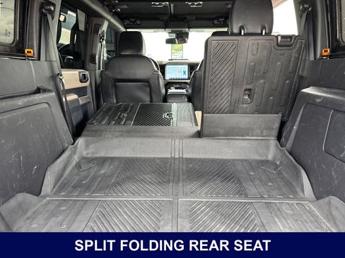 Used 2023 Ford Bronco Wildtrak AWD/4WD image 19