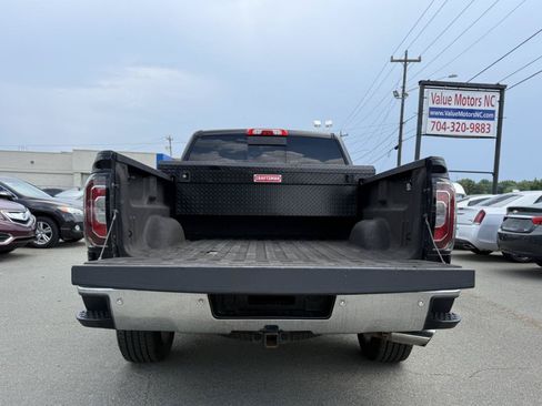 Used 2017 GMC Sierra 1500 SLT w/ SLT Premium Package AWD/4WD image 11