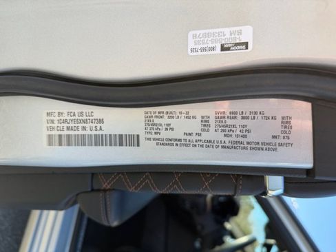Used 2022 Jeep Grand Cherokee Summit AWD/4WD image 23