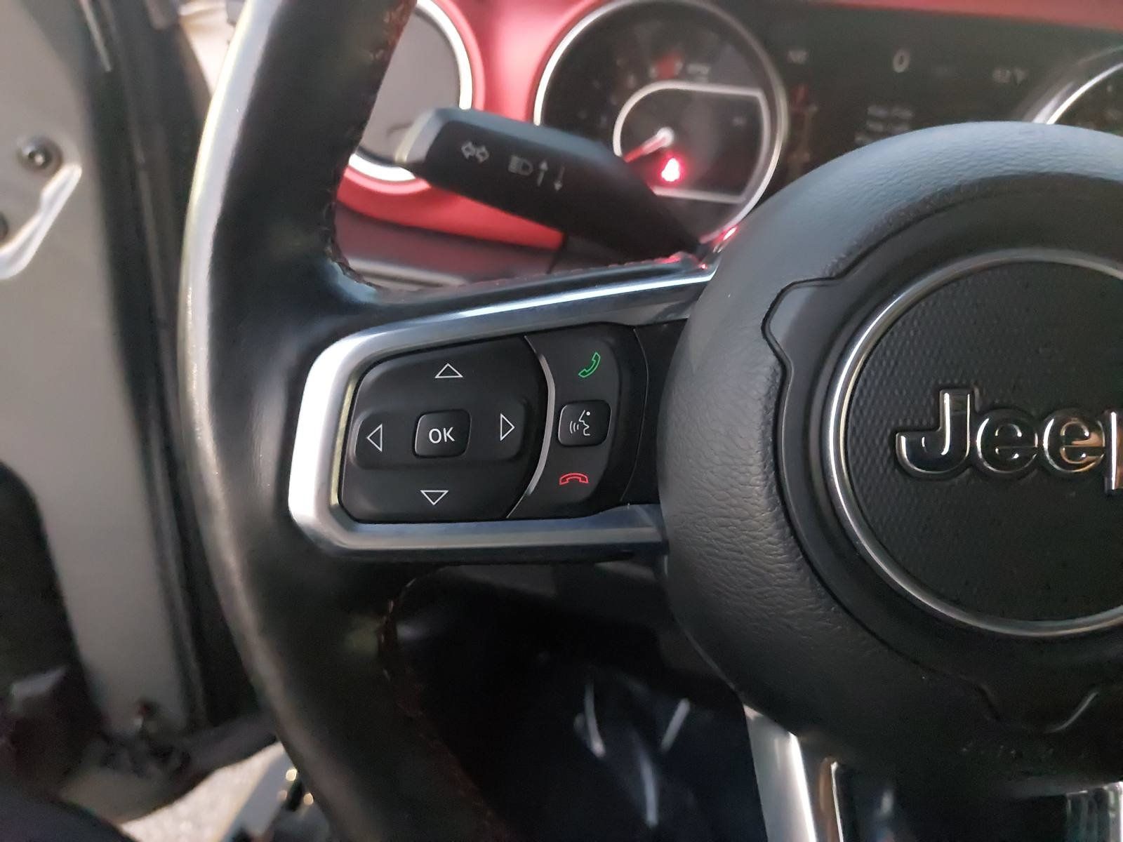 Used 2020 Jeep Wrangler Unlimited Rubicon AWD/4WD image 17