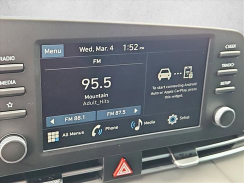 New 2026 Hyundai Elantra Sport image 13