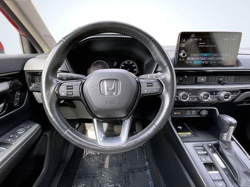 Used 2023 Honda CR-V EX-L image 6