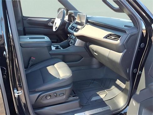 Used 2024 Chevrolet Tahoe RST w/ Luxury Package image 18