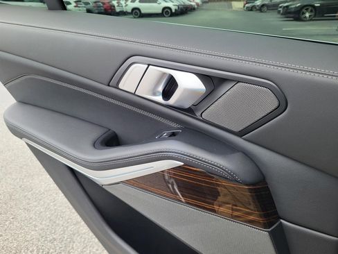 Used 2025 BMW X5 xDrive40i image 19