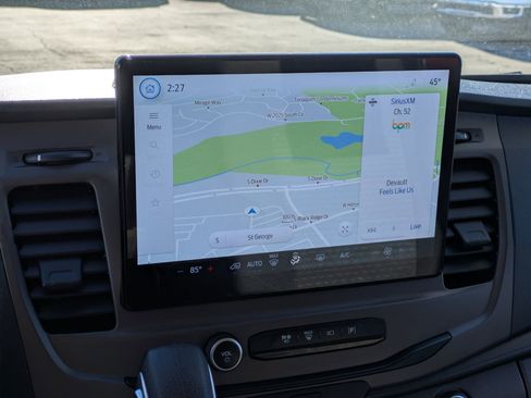 Used 2022 Ford Transit 350 XLT image 22