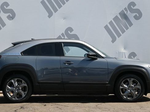 Used 2022 MAZDA MX-30 Electric w/ Premium Plus Pkg FWD image 4