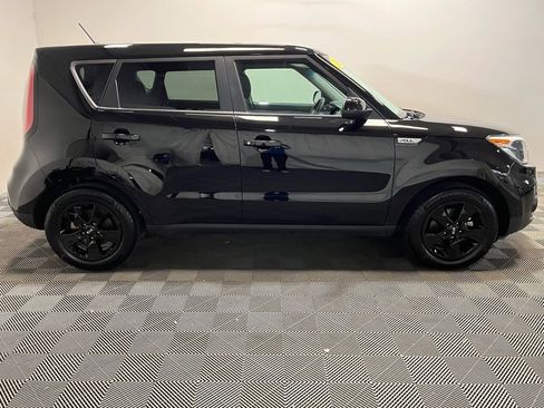 Used 2019 Kia Soul image 4