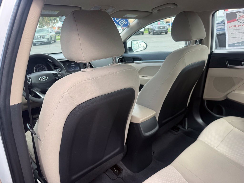 Used 2019 Hyundai Elantra SE FWD image 44