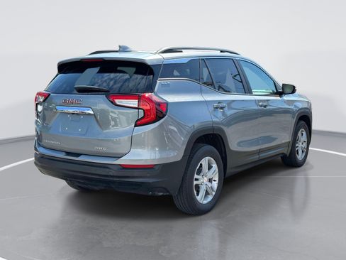 Used 2023 GMC Terrain SLE w/ Driver Convenience Package AWD/4WD image 5