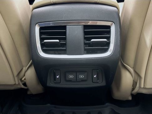 Used 2019 Acura RDX AWD w/ Advance Package image 32