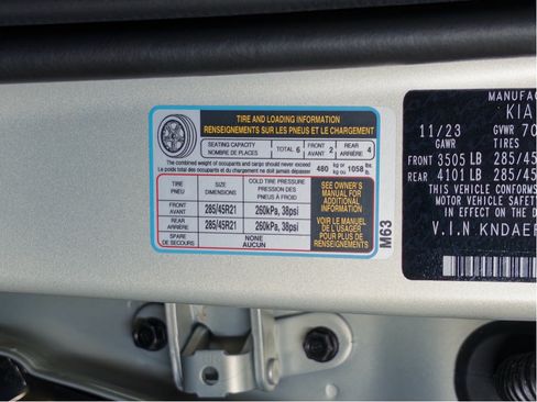 Used 2024 Kia EV9 GT-Line AWD/4WD image 32