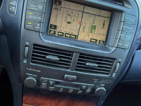 Used 2005 Lexus LS 430 RWD image 33