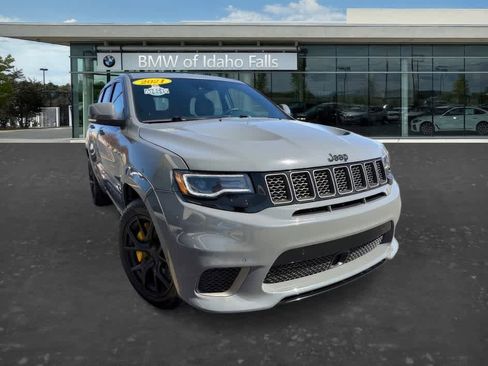 Used 2021 Jeep Grand Cherokee Trackhawk image 2