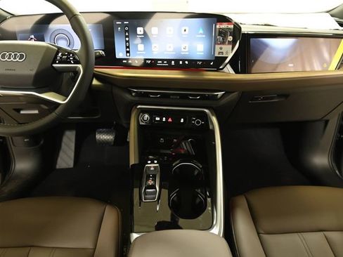 New 2026 Audi Q5 Premium Plus AWD/4WD image 2