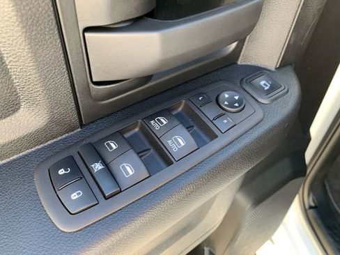 Used 2024 RAM 3500 Tradesman w/ Safety Group image 17