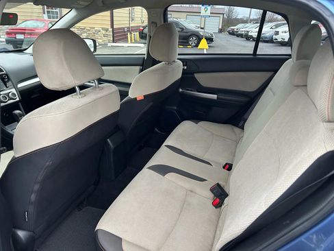 Used 2017 Subaru Crosstrek 2.0i Premium image 18