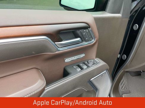 Used 2025 GMC Sierra 1500 Denali w/ Denali Reserve Package AWD/4WD image 11