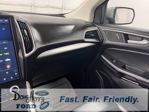 Used 2023 Ford Edge SEL image 44