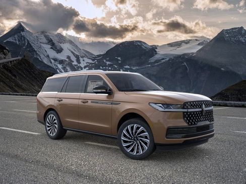 New 2025 Lincoln Navigator Black Label image 7