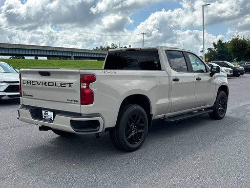 New 2026 Chevrolet Silverado 1500 Custom w/ LPO, Dark Essentials Package AWD/4WD image 2