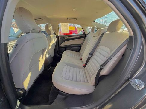 Used 2018 Ford Fusion S image 16