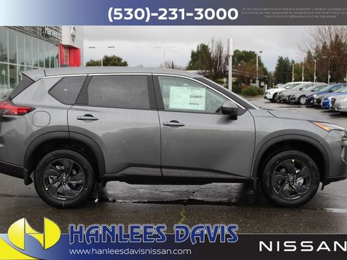 New 2026 Nissan Rogue SV image 6