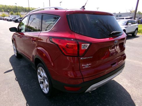 Used 2019 Ford Escape Titanium AWD/4WD image 7